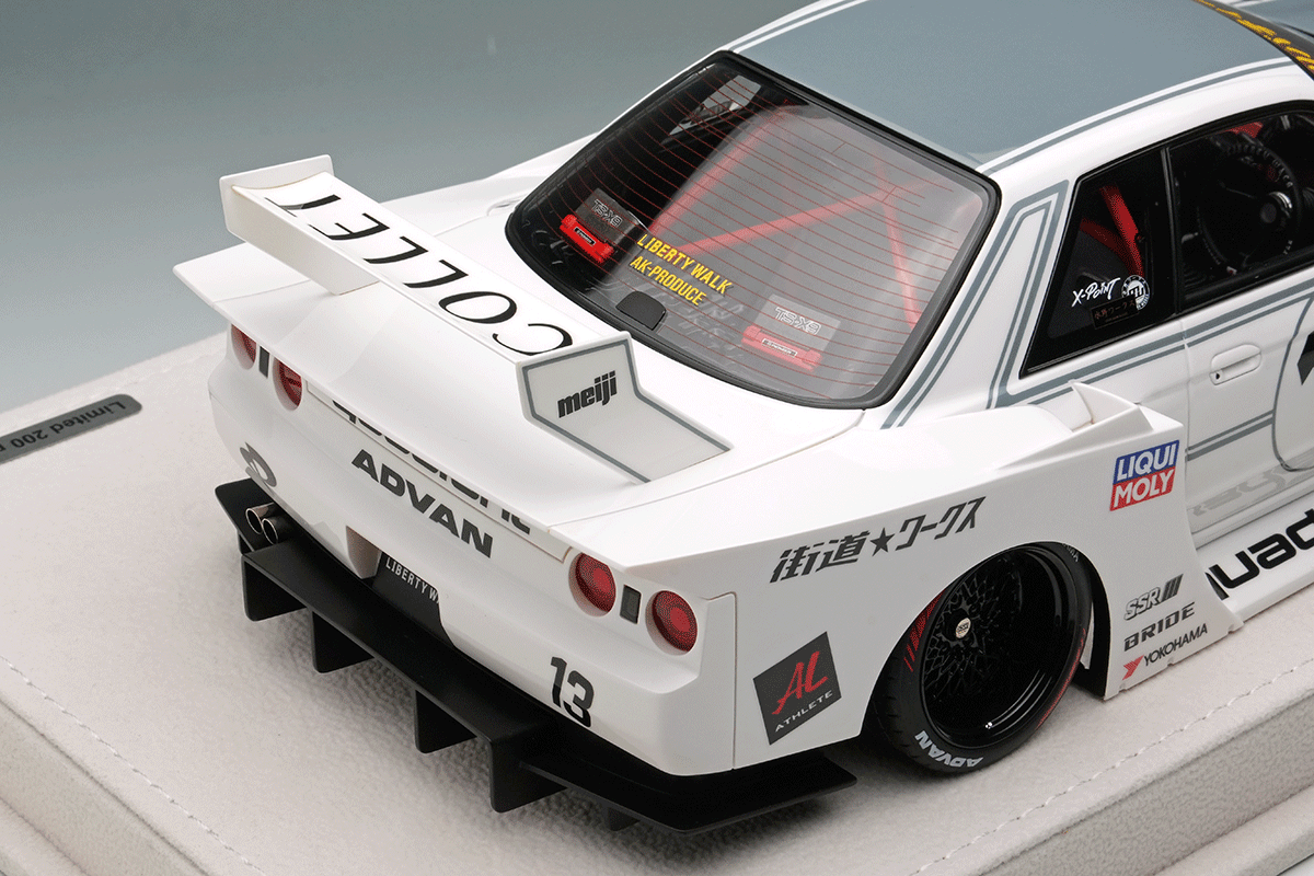 Make Up Co., Ltd. / LB-KAIDO WORKS NISSAN SKYLINE(R32) Tokyo Auto